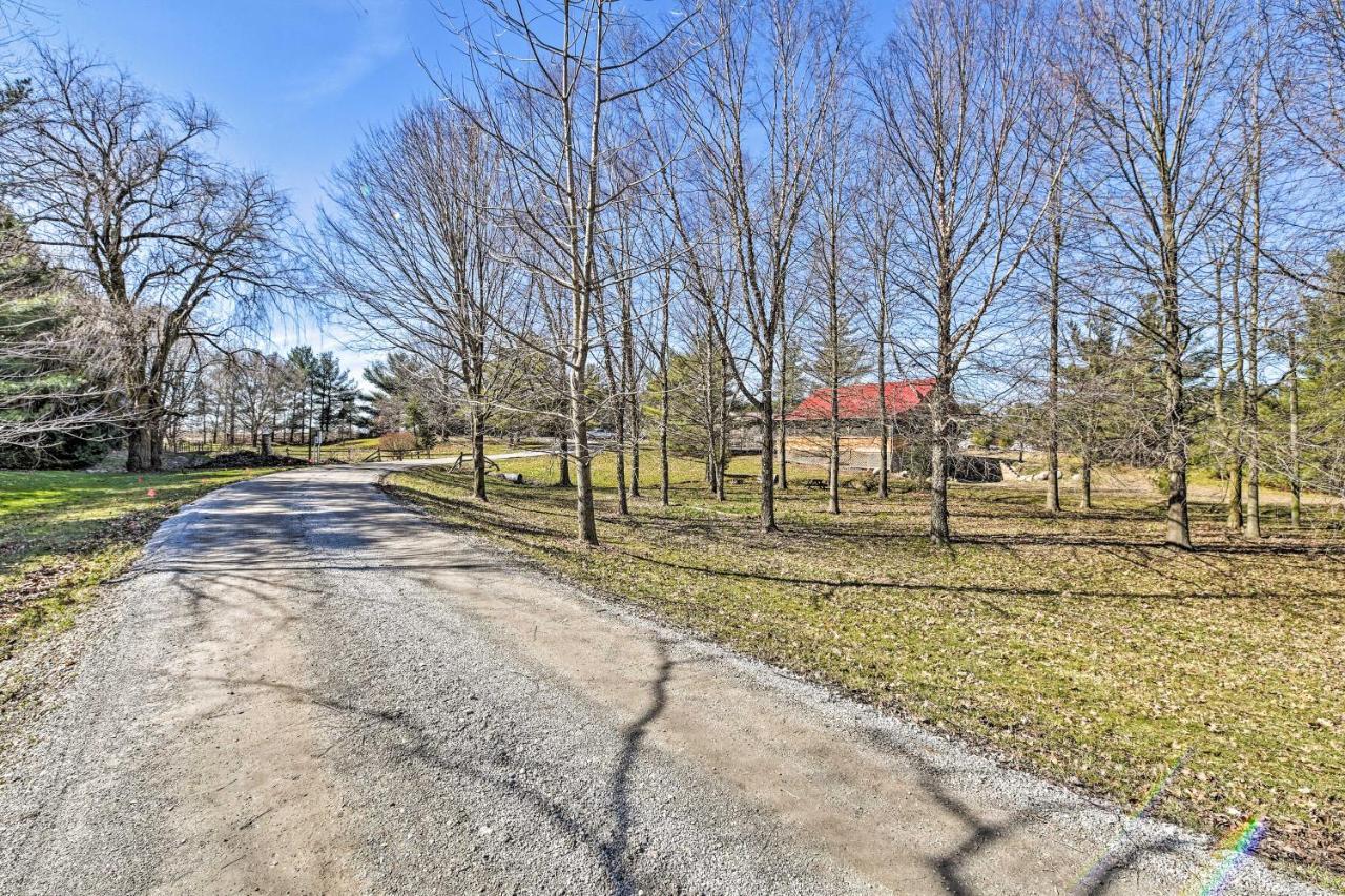 Nappanee Honey House Cabin - A Quiet Countryside Retreat! מראה חיצוני תמונה