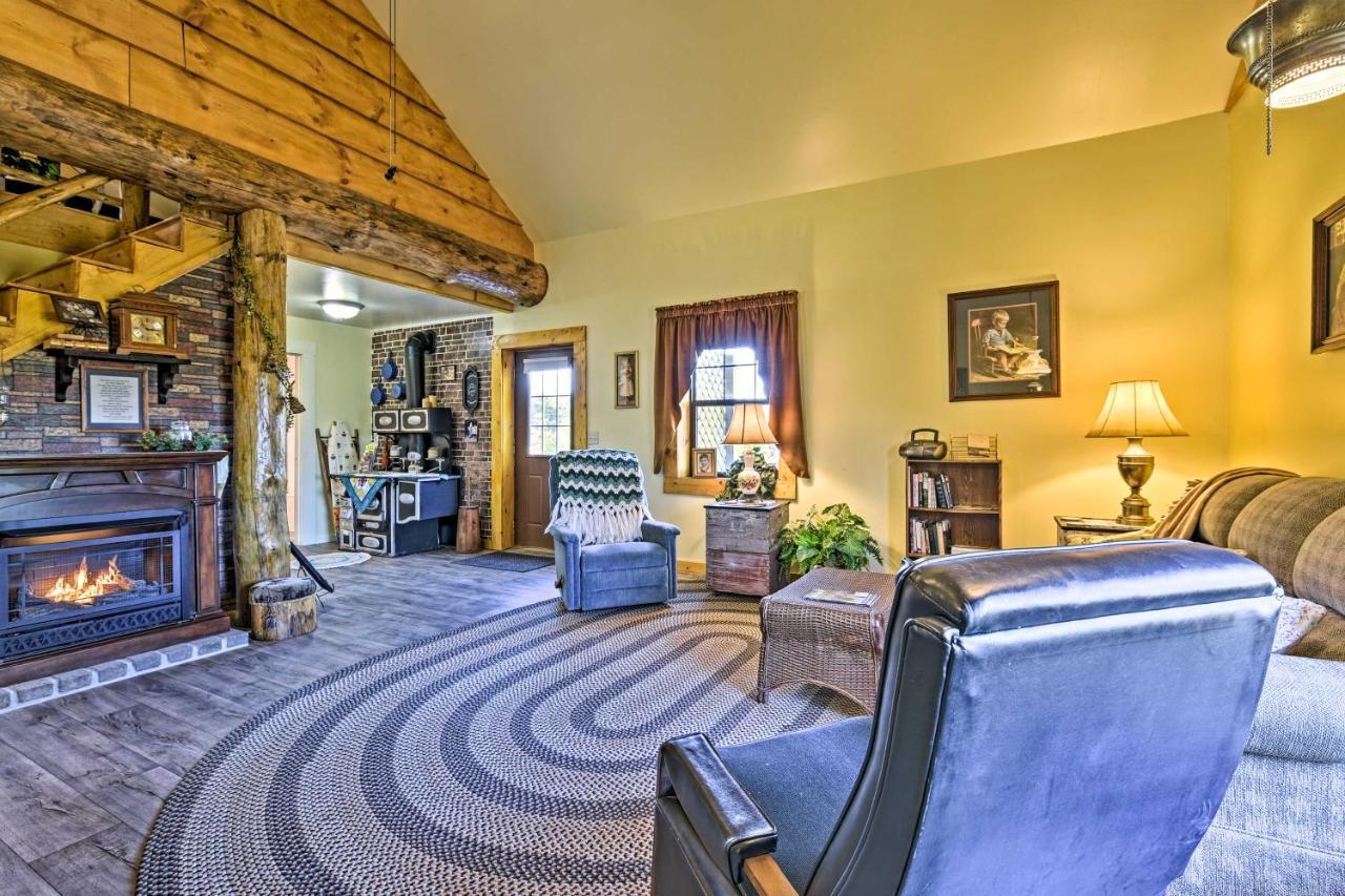 Nappanee Honey House Cabin - A Quiet Countryside Retreat! מראה חיצוני תמונה